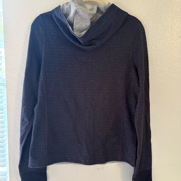 Tommy Bahama 😻Navy Patriots Hoodie reversible - Picture 4 of 9